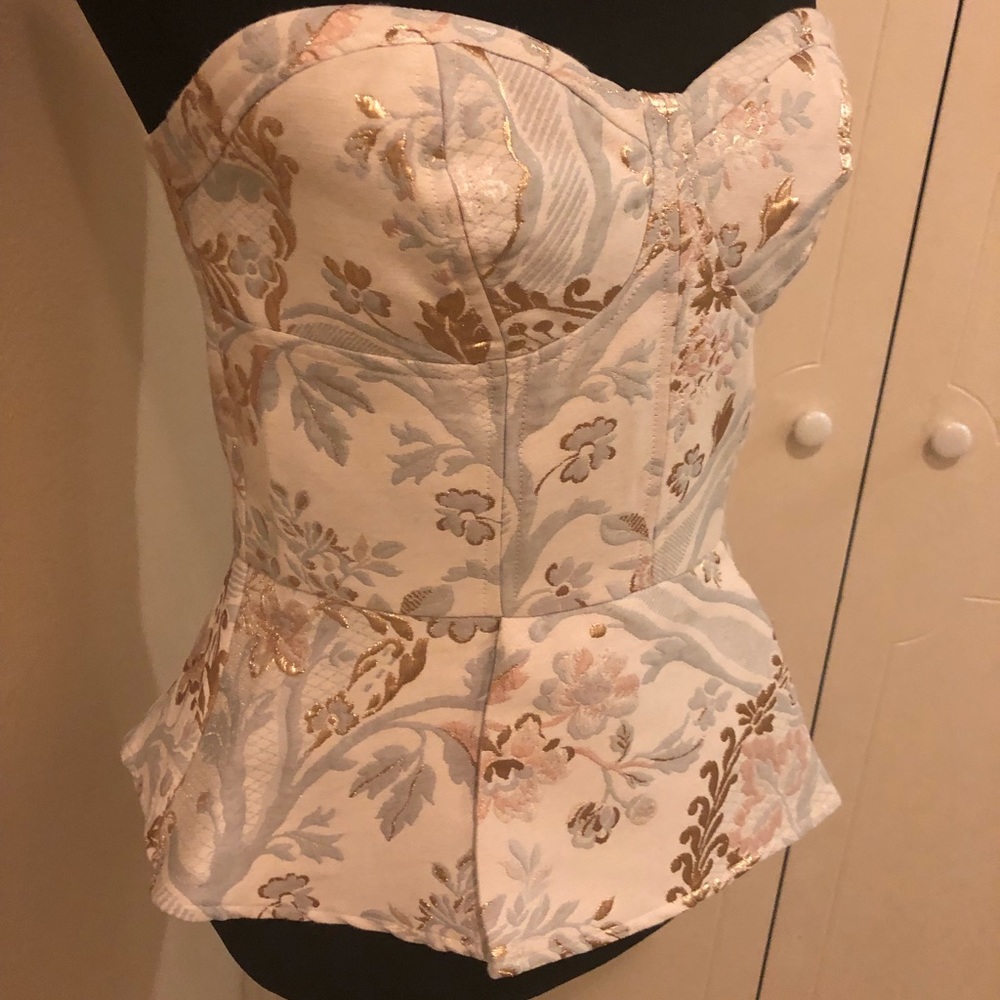 Stunning cream brocade-like bustier from Express